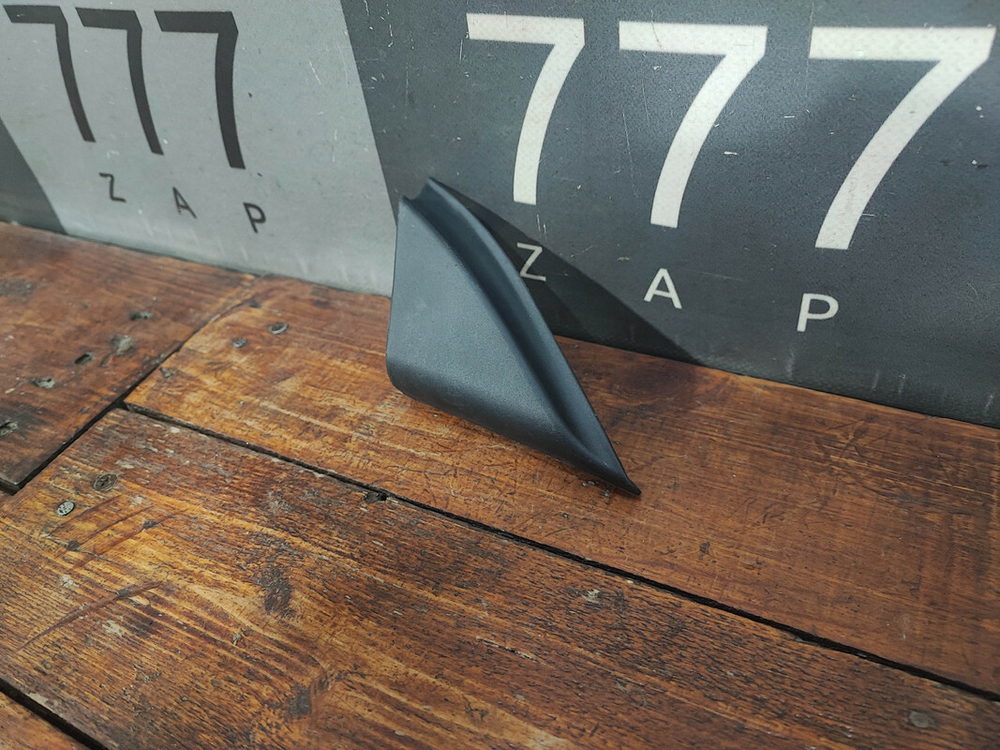 Накладка двери передняя правая Chery Tiggo 4 18-нв Б/У Оригинал J686102060