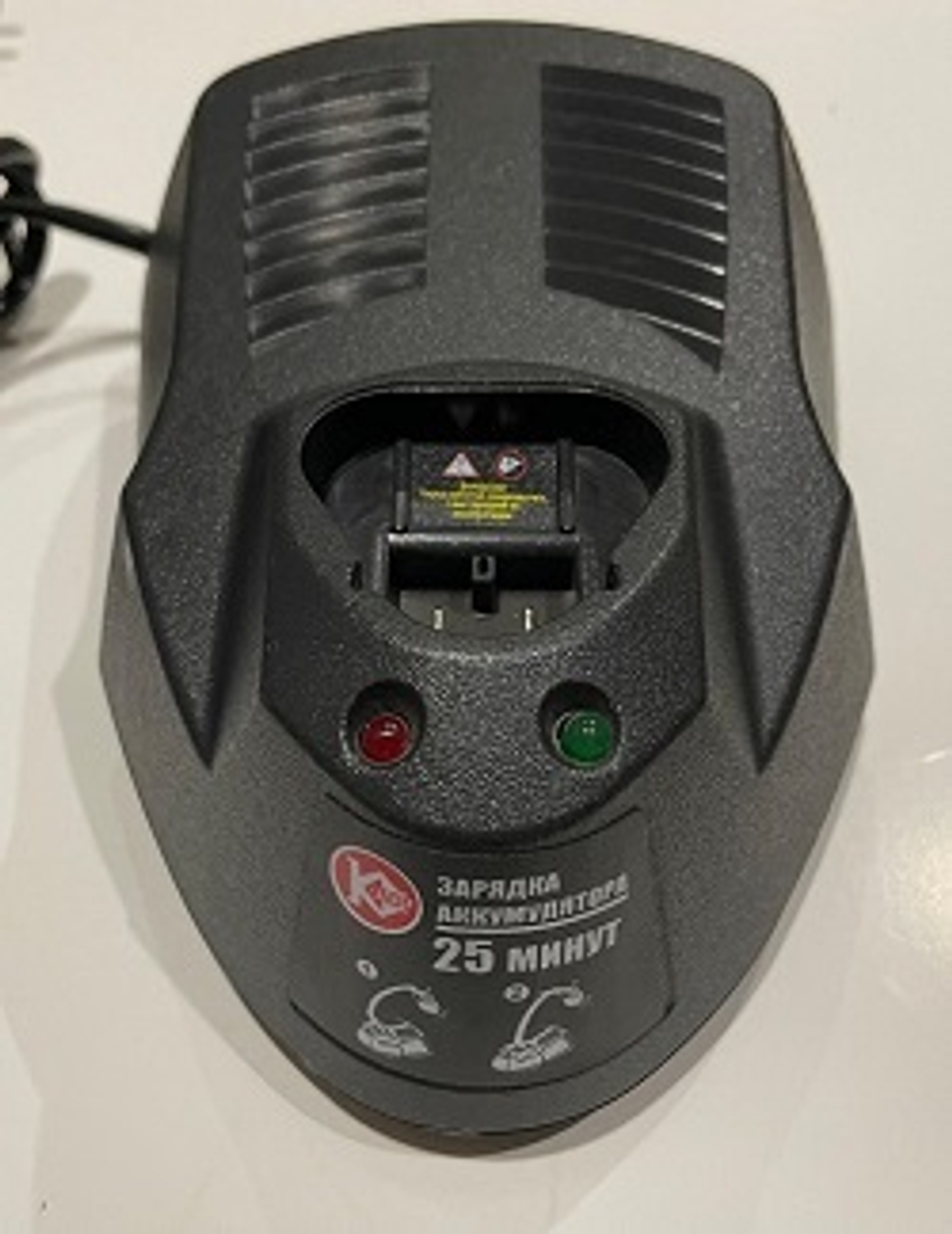 Зарядное устройство Калибр 10,8V Мастер Li-Ion 020123