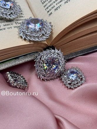 Пуговицы с горным хрусталем в форме мягкий квадрат