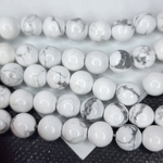 Бусины магнезит белый, гладкий шар, 8мм, штучно