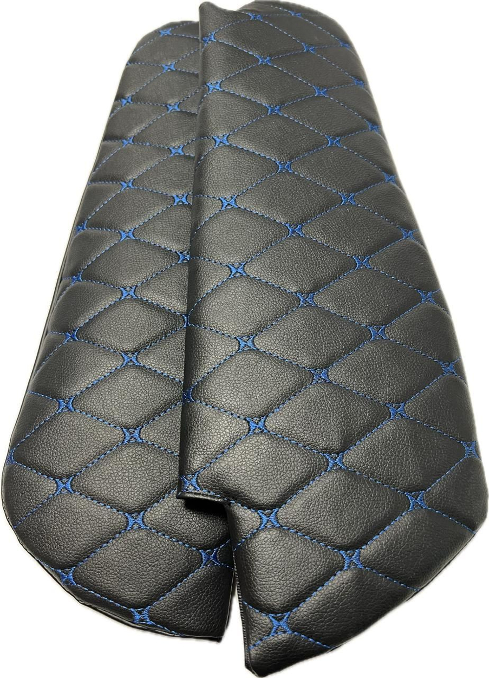 Чехлы на козырьки Волга 3110, 31105(синяя нить Бабочка)