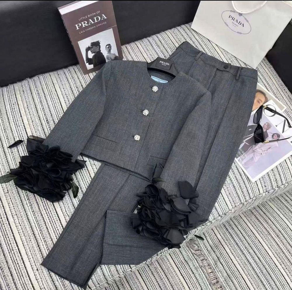 Костюм Prada