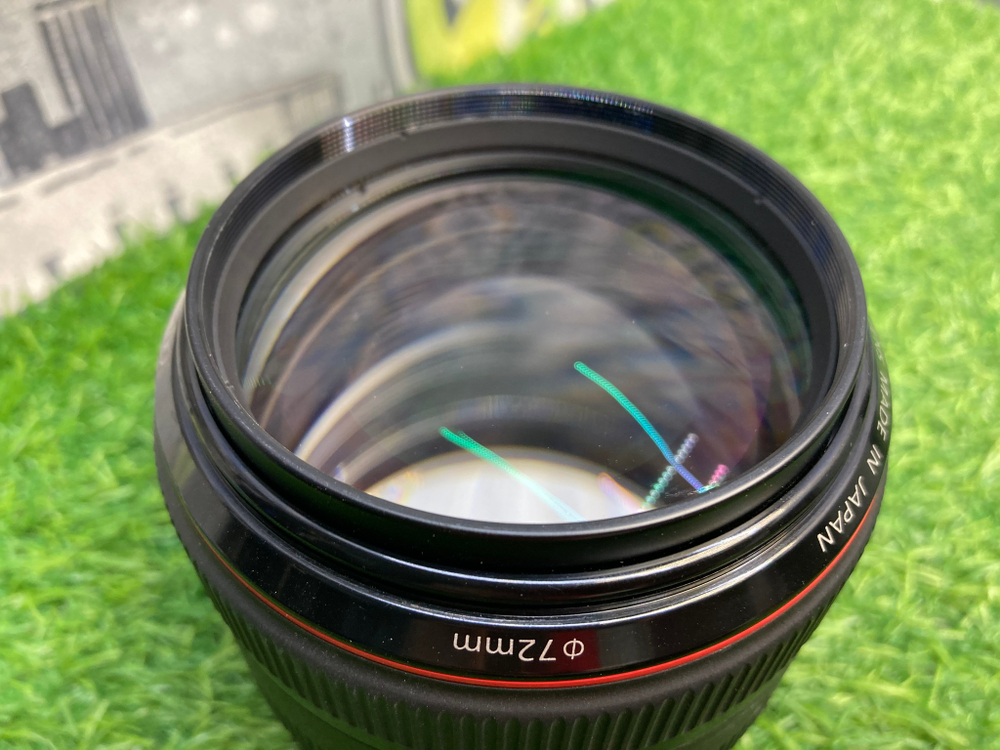 Canon EF 85mm 1.2L II USM