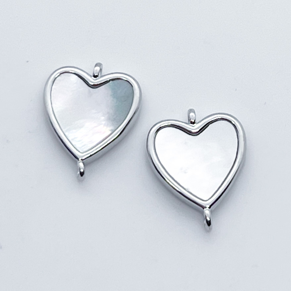 Коннектор Сердце, цвет серебро (родий), перламутр, размер 13*10 мм, цена за 1 шт