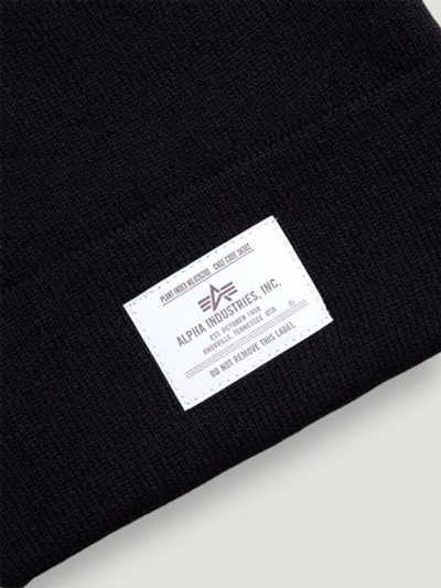 Шапка - Alpha Essential Beanie (черная)