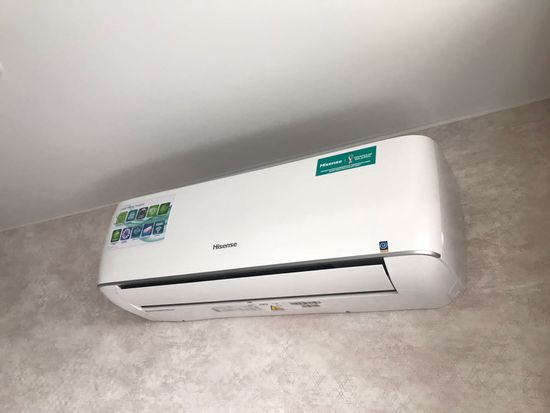 Инверторная cплит-система Hisense EXPERT PRO DC Inverter Wi-Fi AS-10UW4RYDTV02 (комплект)