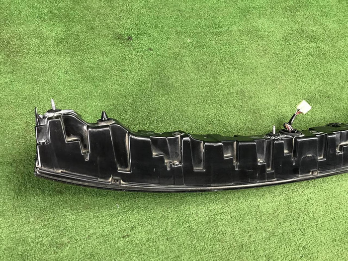 Фонарь крышки багажника Lixiang L9 (2022-н.в.)