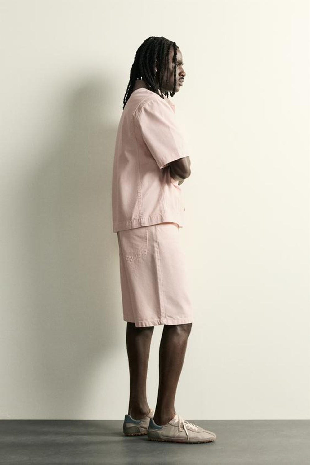 ZARA ДЖИНСОВЫЕ ШОРТЫ RELAXED FIT, РОЗОВЫЙ