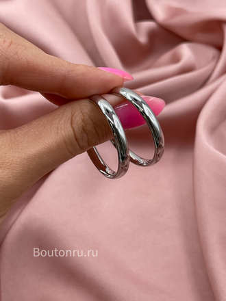 Серьги кольца серебристые