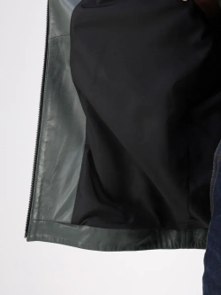 Кожаная куртка демисезонная с капюшоном