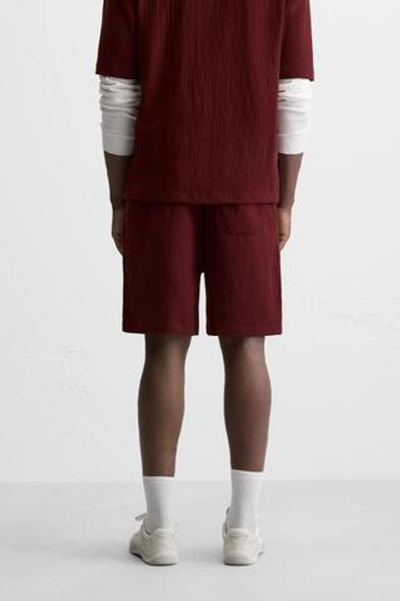 ZARA ШОРТЫ-ДЖОГГЕРЫ ИЗ РЕЛЬЕФНОЙ ТКАНИ, МЯГКИЙ КРАСНЫЙ