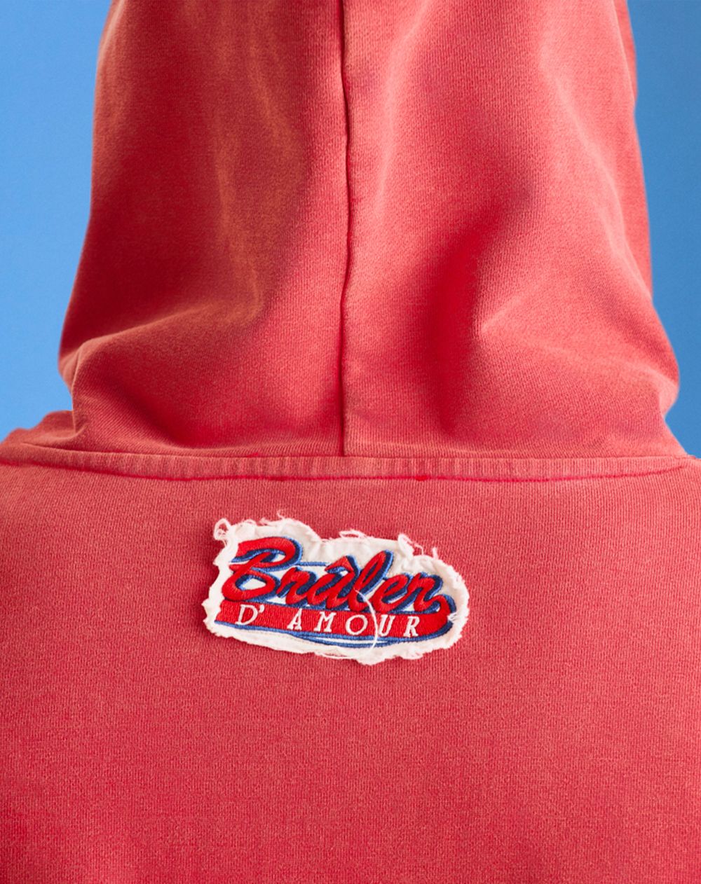 Худи Bruler d'Amour Temps de Liberté красное