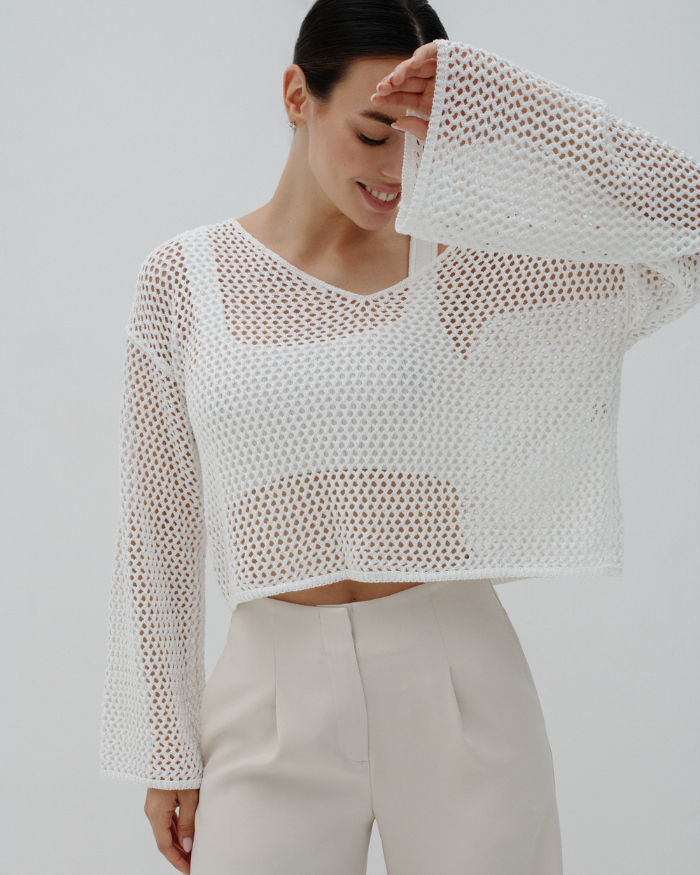 Джемпер-сетка укороченный