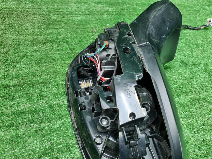 Зеркало правое Toyota RAV4 5 XA50 (2018-н.в.) 9к.