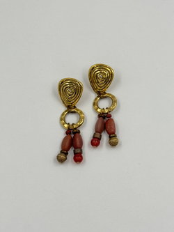 Серьги с коричневыми подвесками