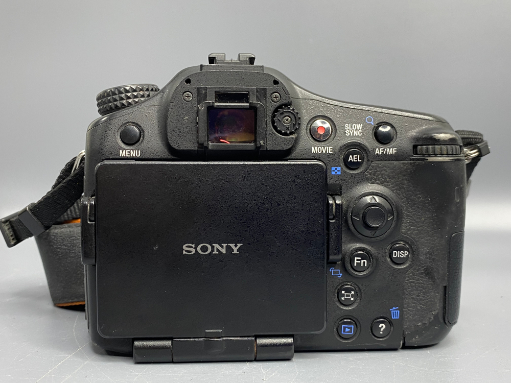 Sony A77, 48.000 кадров