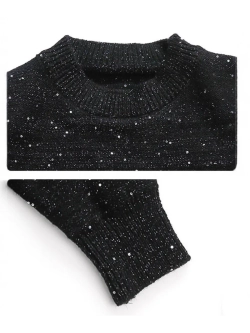 Костюм вязаный с пайетками