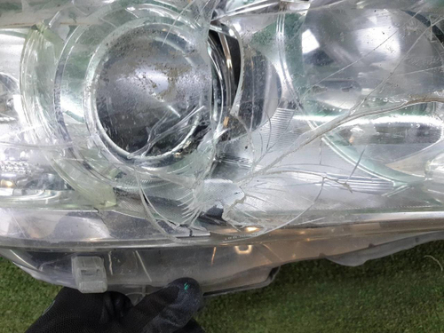 Битая Фара правая Toyota Camry 7 XV50 (2011-2014) ксенон не адаптив