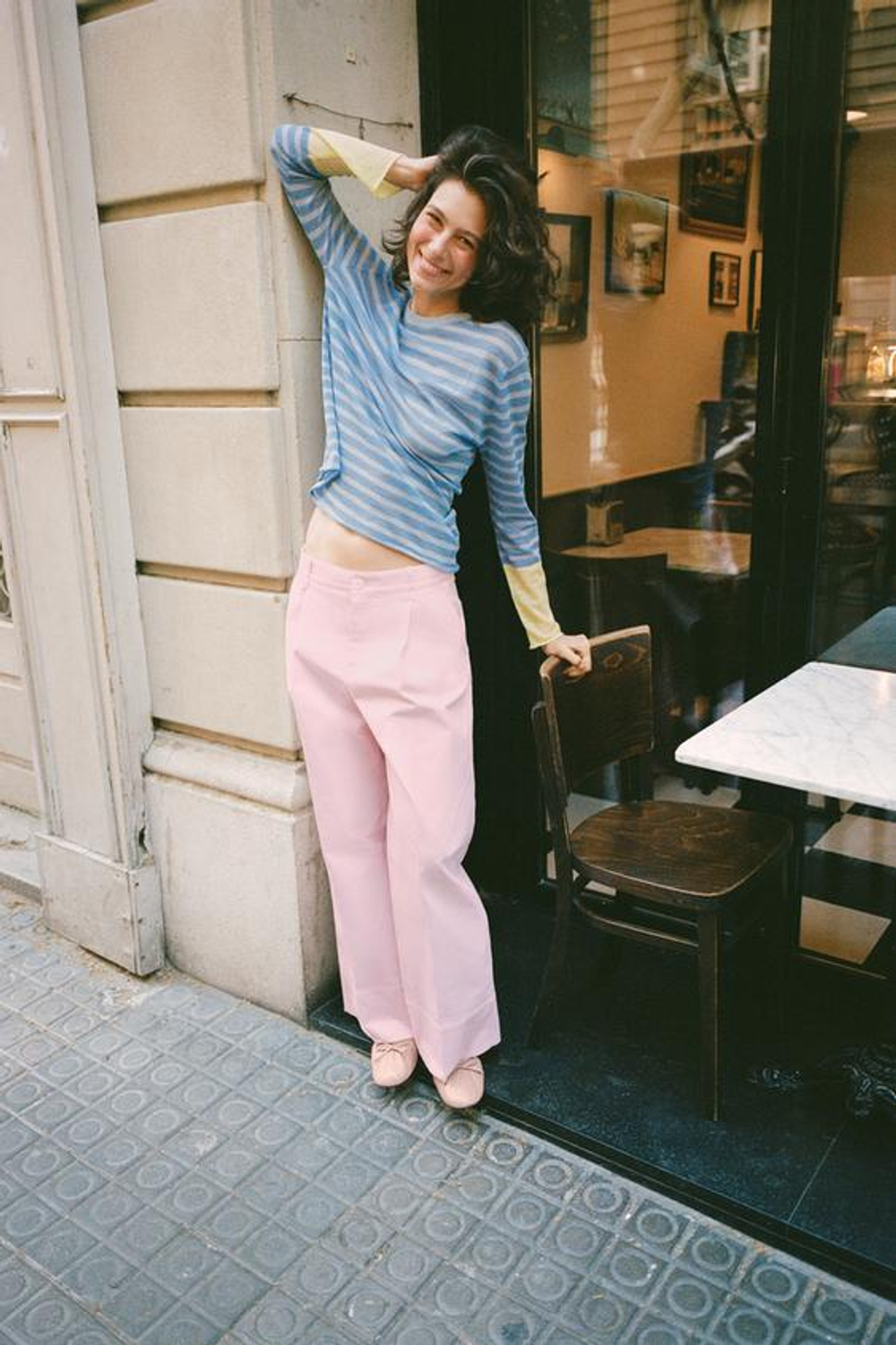 ZARA БРЮКИ ЧИНОС С ЗАЩИПАМИ, РОЗОВЫЙ