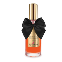 Разогревающее массажное масло Bijoux Indiscrets Light My Fire, клубника и мед, 100 мл