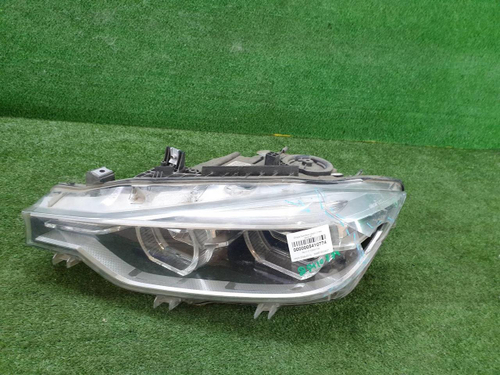 Битая Фара левая BMW 3er F30 (2015-2020) LED