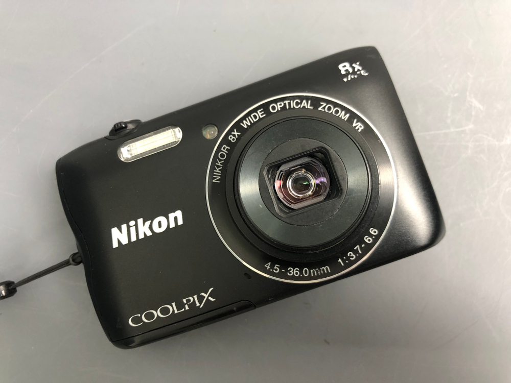 Nikon Coolpix A300