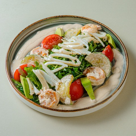Салат с морепродуктами