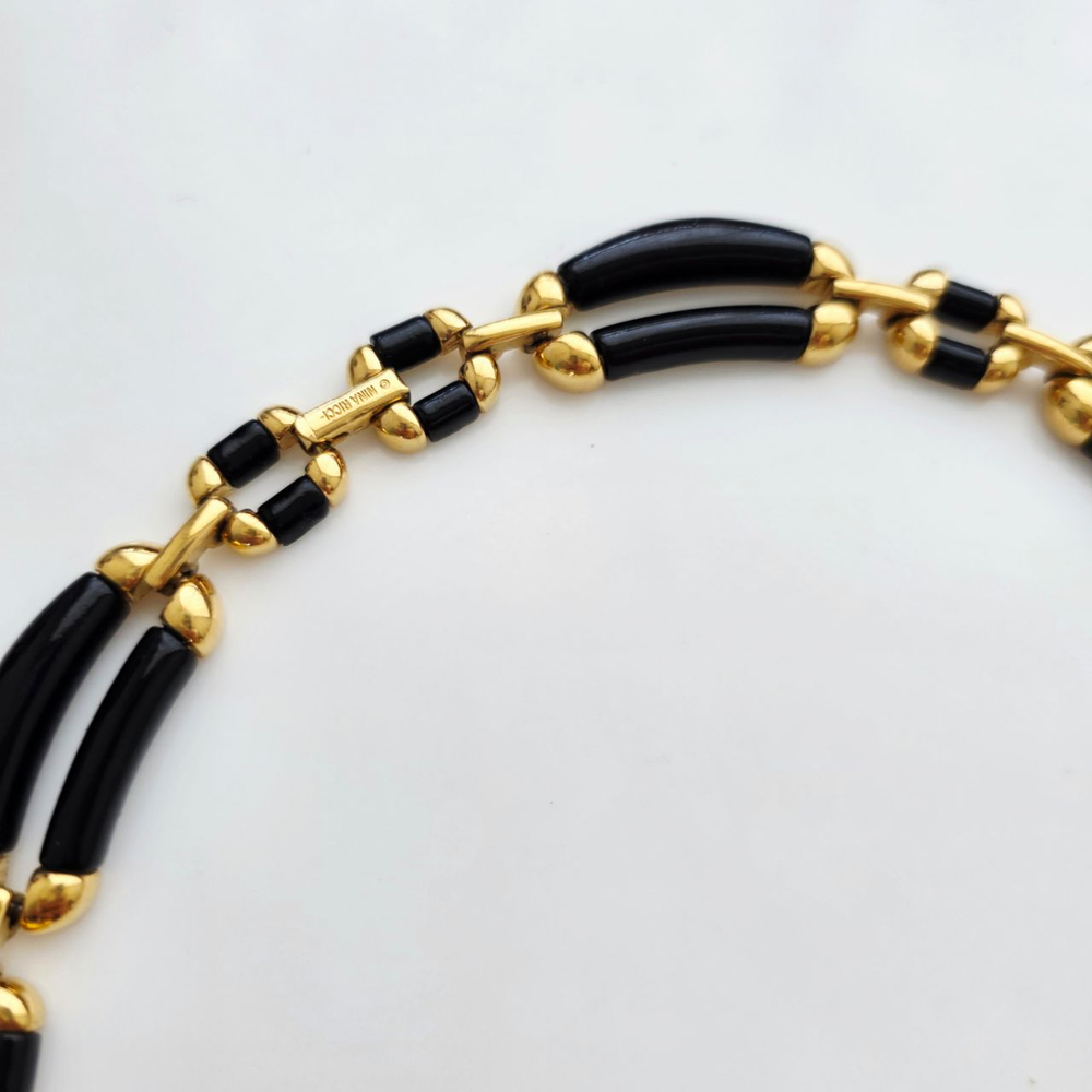 Колье Nina Ricci в чёрном люците