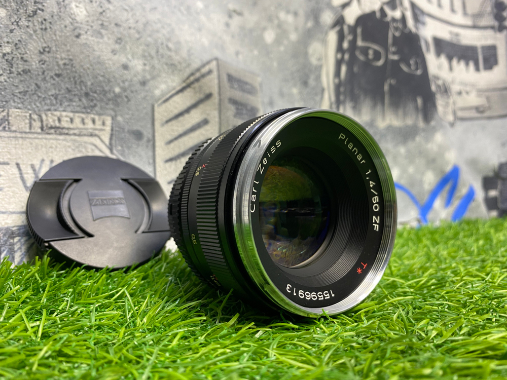 Carl Zeiss Planar 50mm 1.4 T* Покупка/Продажа