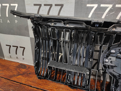 Решетка радиатора Toyota Land Cruiser Prado 150 17-нв Б/У Оригинал 5310160F60