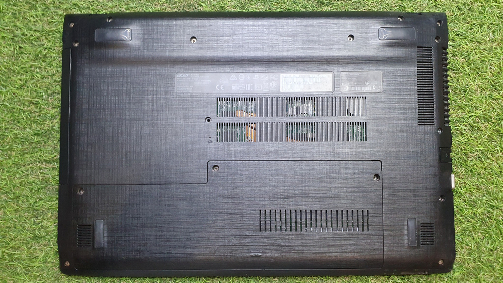 Ноутбук Acer i5-6/6Gb/940MX 2Gb/FHD