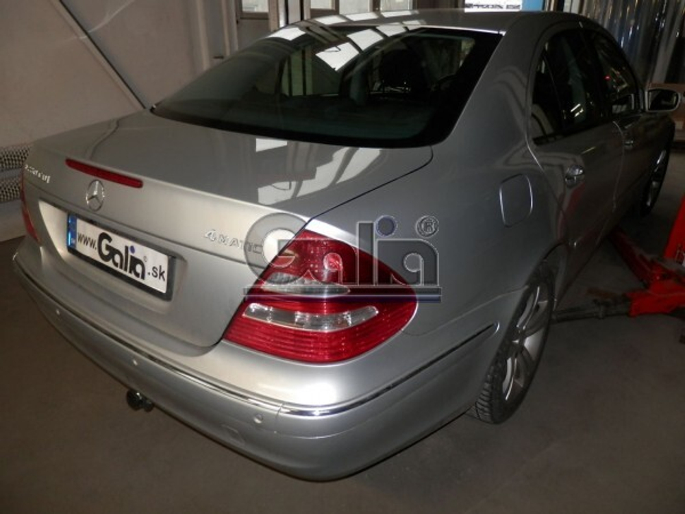 Фаркоп оцинкованный Galia M104A для Mercedes E-Class w211 седан 2002-2009(паспорт и сертификат в комплекте)(без электрики)