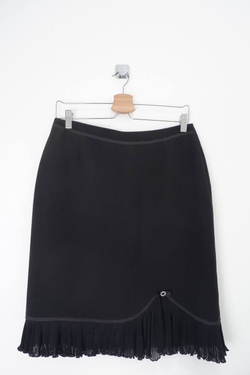 Юбка офисная с оборками 48 размер