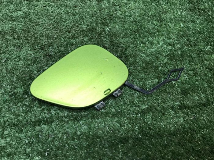 Заглушка буксировочного крюка BMW 4er G22 (20-нв)