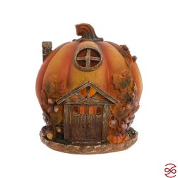 Статуэтка с led-подсветкой Repast Дом из тыквы 17*16*18 см