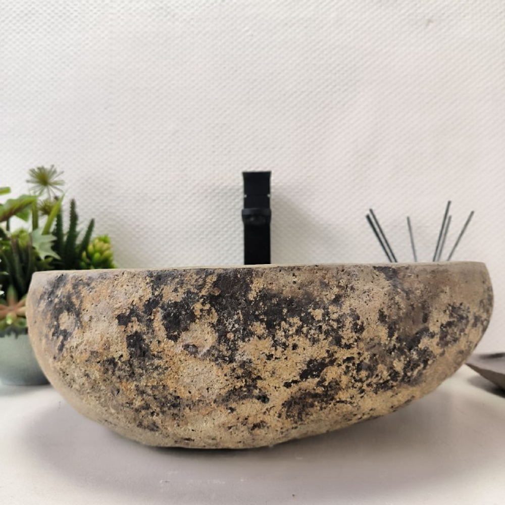 Раковина из речного камня RS-63614 (45*43*15) 0122