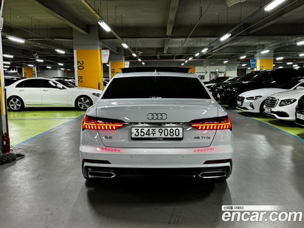 Audi A6 (C8) 45 TFSI (01.2021)