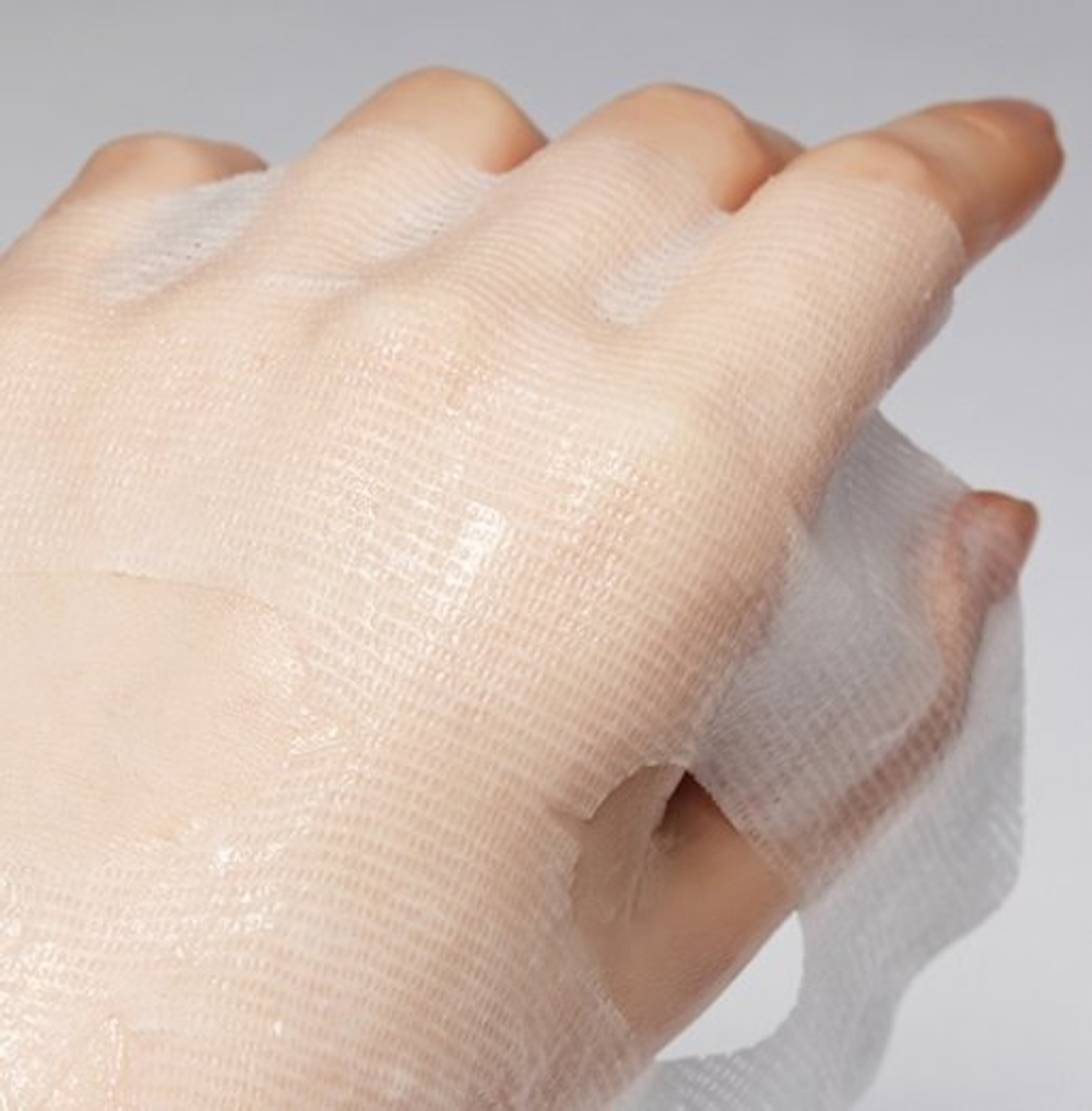 Охлаждающая тканевая маска с успокаивающим действием Real Barrier Aqua Soothing Cream Mask. 30 мл.