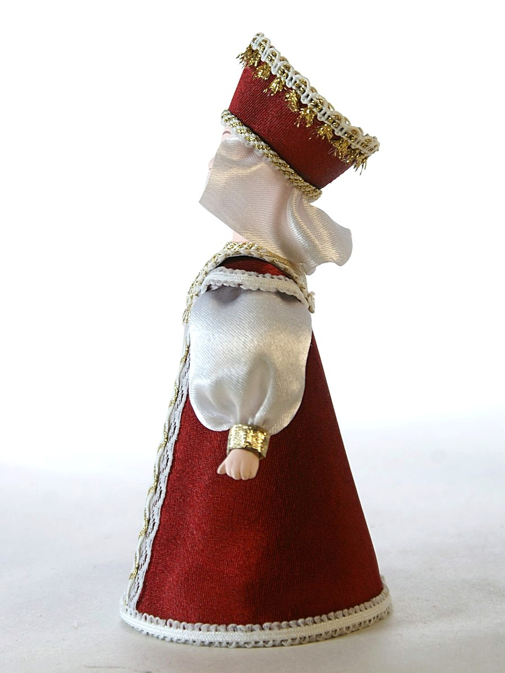 Кукла сувенирная фарфоровая Княгиня