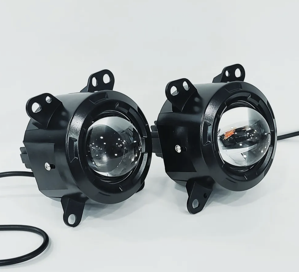WD-128 / Светодиодные противотуманные фары для DAF 105XF (2002-2008гг.), линзы, белый свет, 60W 6000K