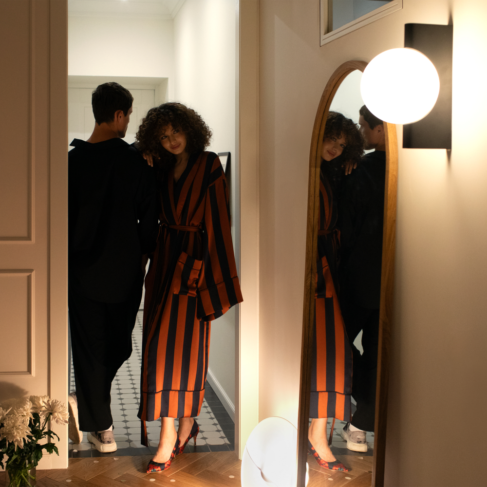 Настенный светильник (бра) Maytoni MOD324WL-01B