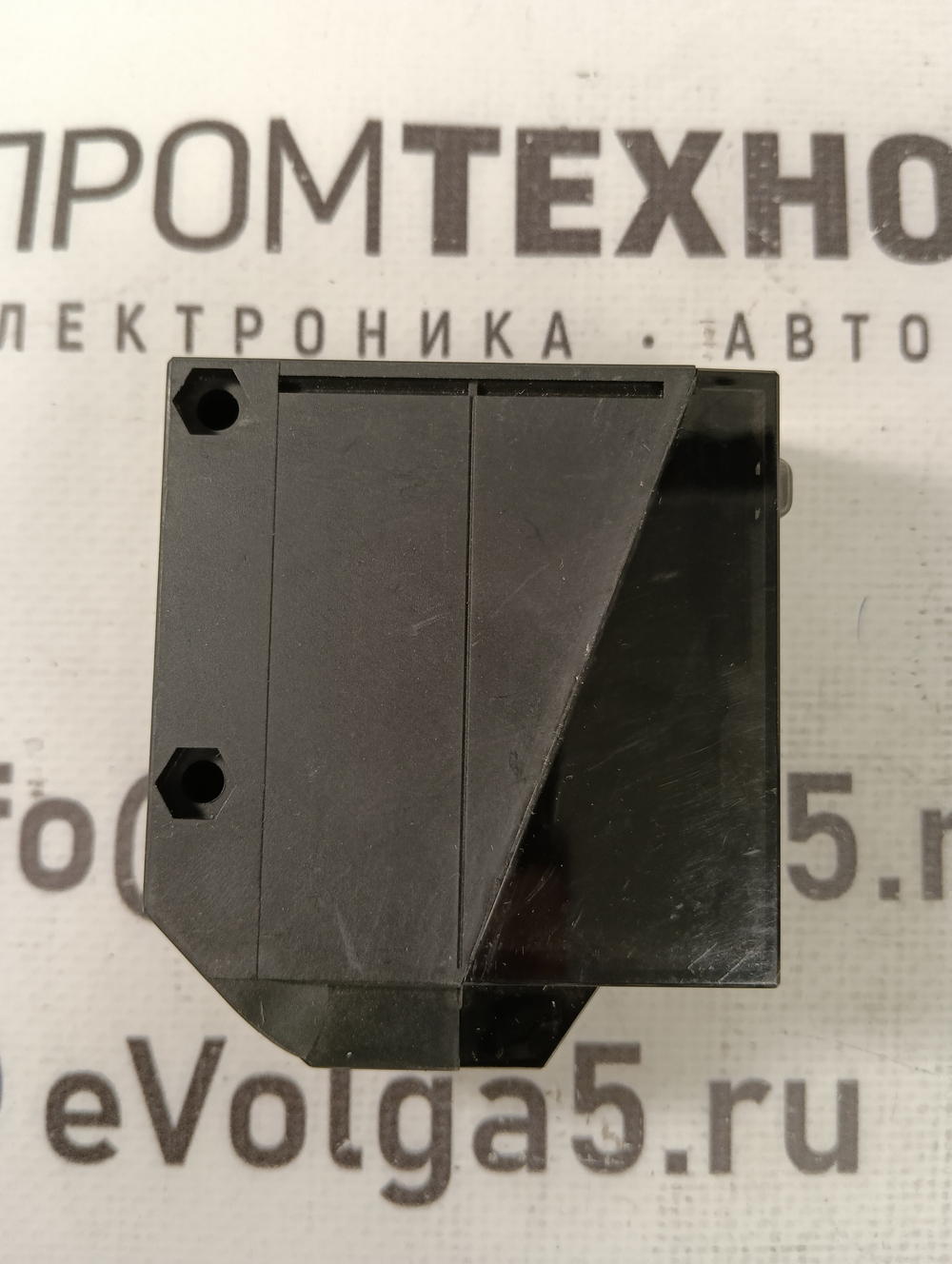 Omron E3JM-10L б/у