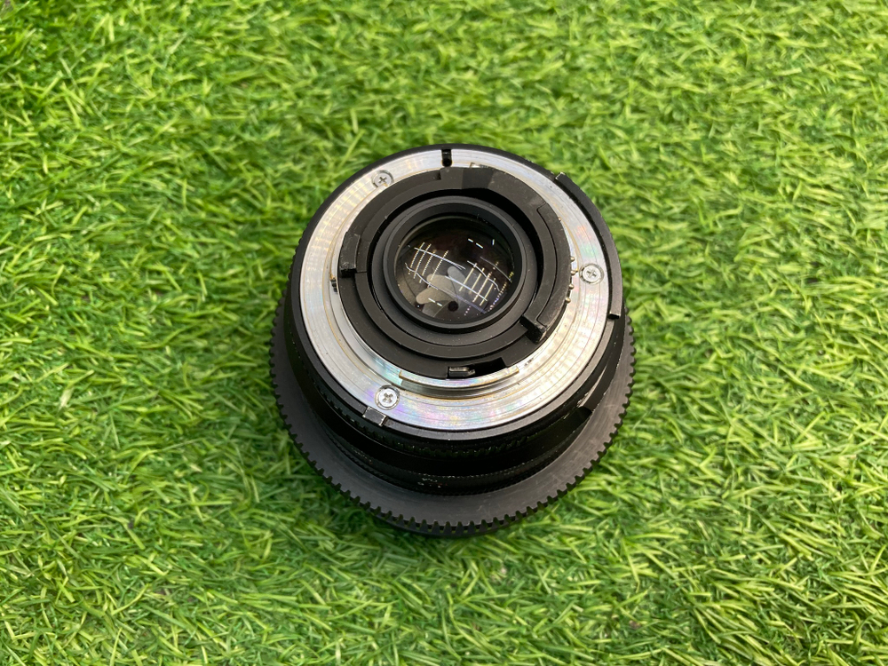 Zeiss Makro-Planar T* 2/50 ZF Nikon F