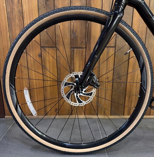 Велосипед Giant Revolt F2 - 2025 Black edition