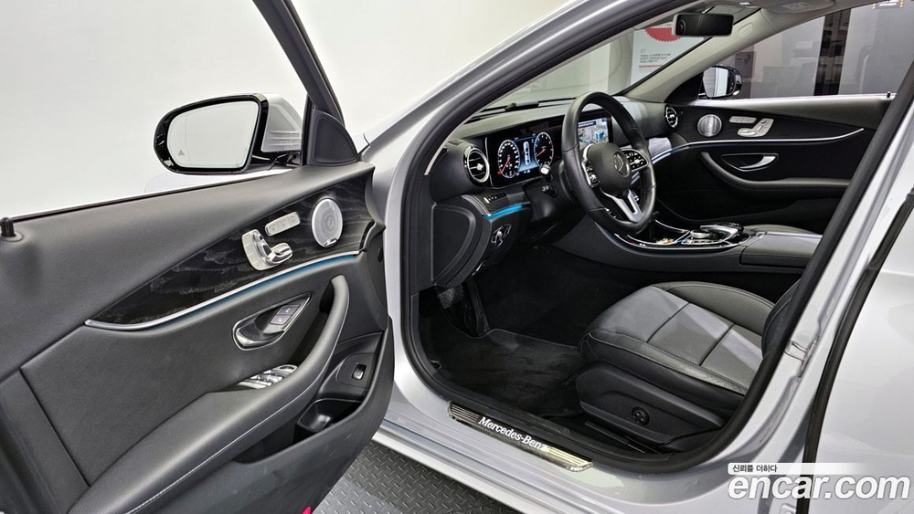Mercedes-Benz E-Class W213 E300 Avangarde (07.2020)