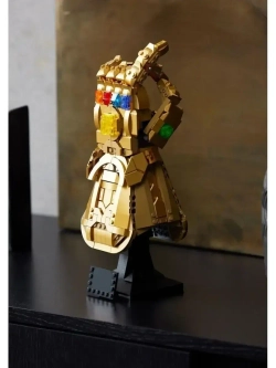 Конструктор Марвел "Перчатка бесконечности" 590 дет 66019