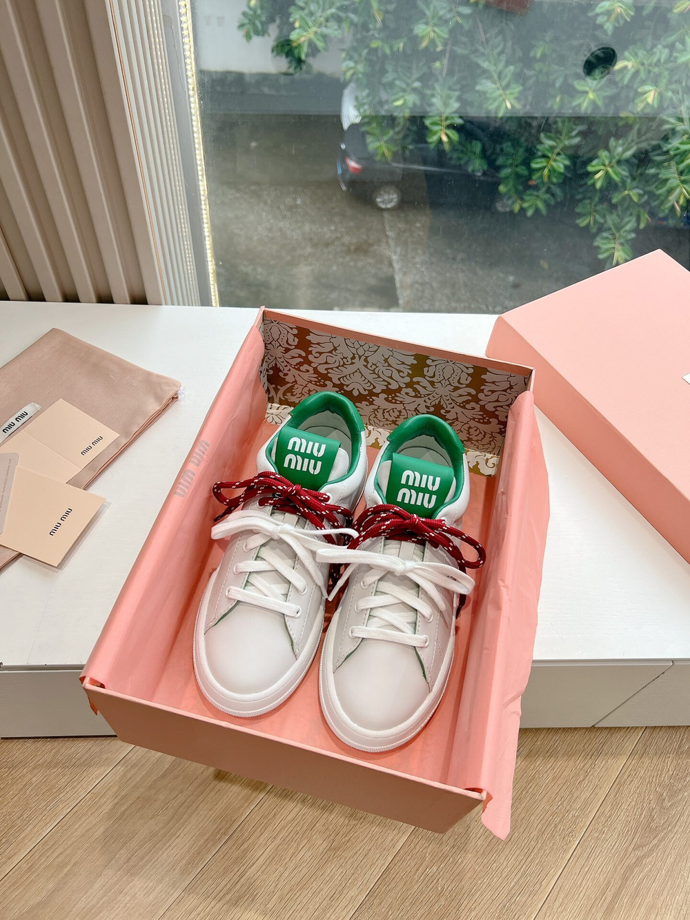 Miu Miu Sneaker