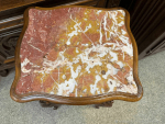 Старинная тумбочка с мрамором