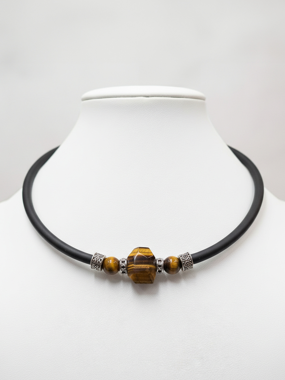 Чокер из тигрового глаза