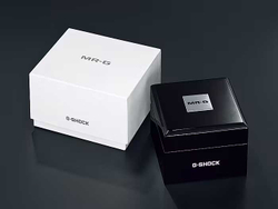 Часы Casio MRG-B2000B-1A4